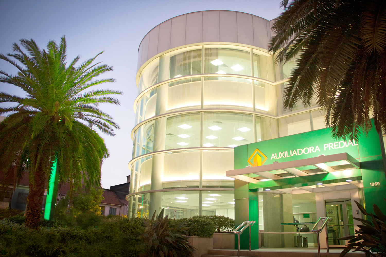 Comemorando 95 anos, Auxiliadora Predial atinge 57% da meta nacional de VGV e amplia equipe rumo ao fim de 2026