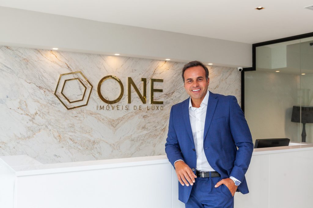 Cristiano Cruz, fundador e CEO da One Imóveis de Luxo, luxo no mercado imobiliário